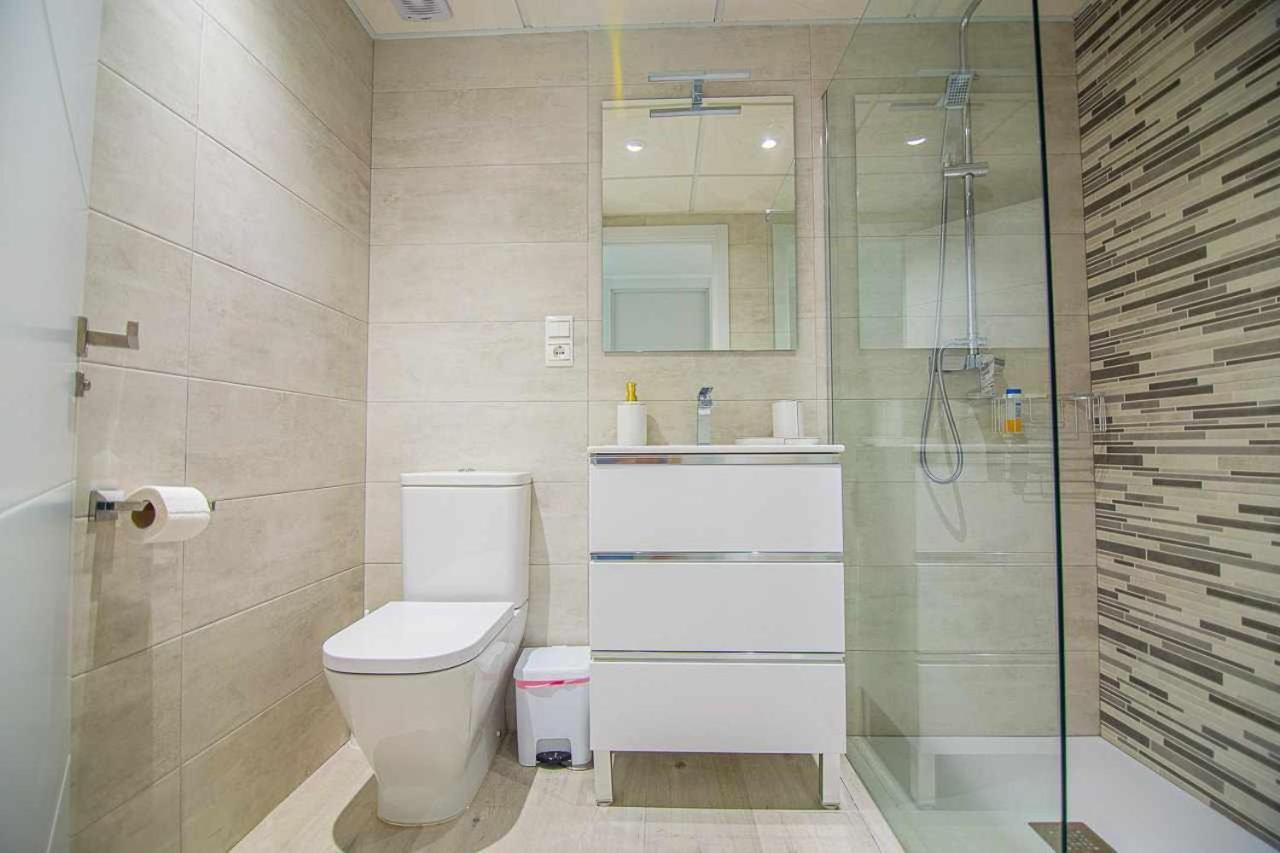 New Apartamento Centro De Torremolinos Con Parking Exterior photo